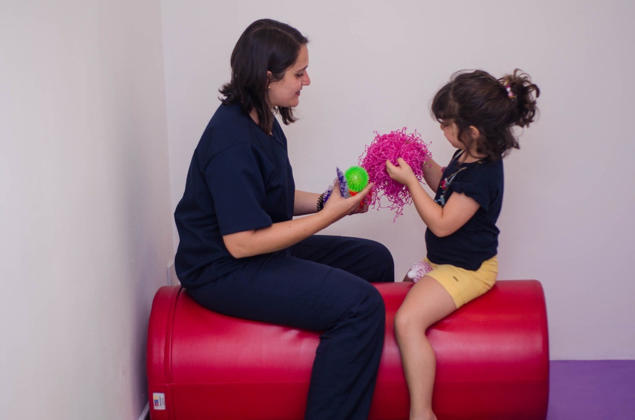 Terapia ocupacional para síndromes raras em Santo André